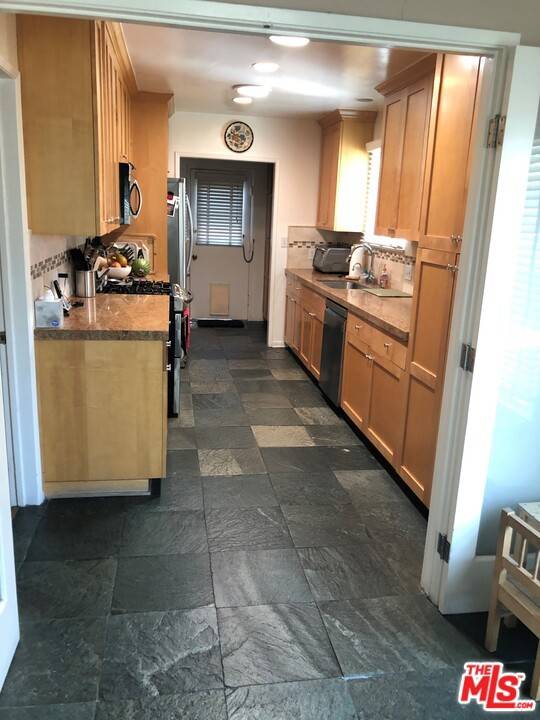 Culver City, CA 90230,11209 ORVILLE ST