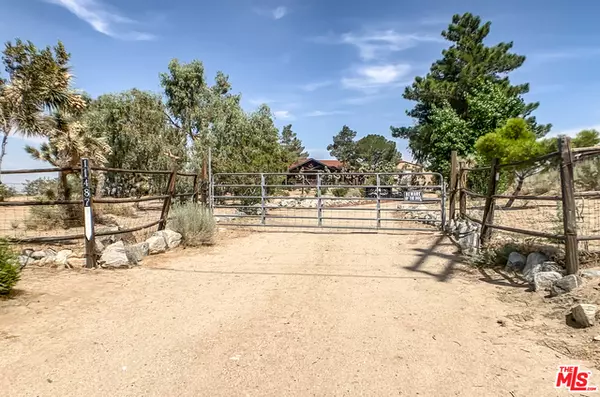 Pinon Hills, CA 92372,11487 OASIS RD