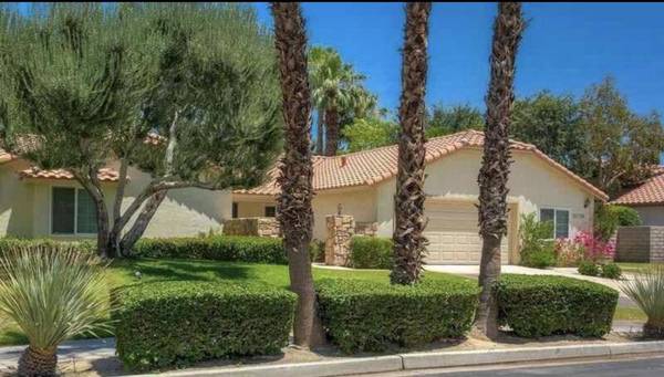 39740 Saint Michael PL, Palm Desert, CA 92211