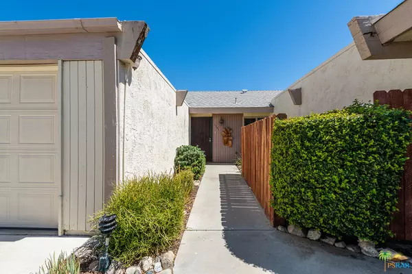 Palm Springs, CA 92264,1761 Capri CIR