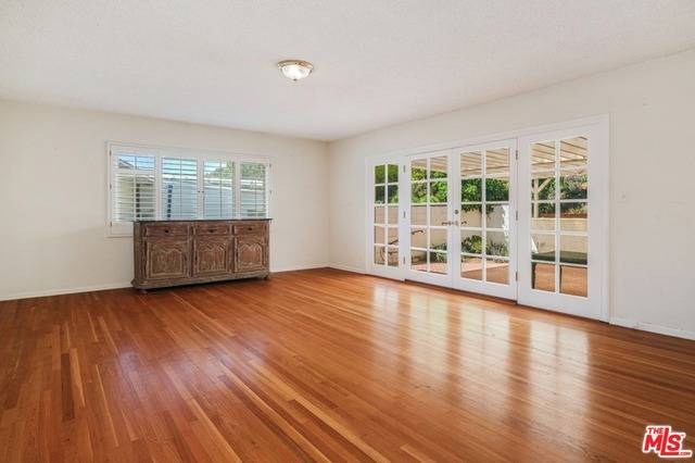 Beverly Hills, CA 90210,2315 COLDWATER CANYON DR