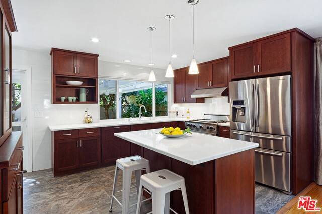 Long Beach, CA 90808,3367 ROXANNE AVE