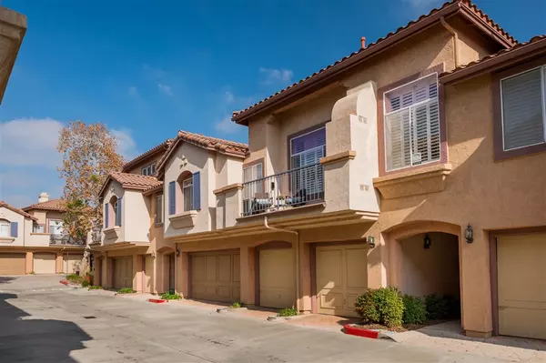 11380 Via Rancho San Diego #F, El Cajon, CA 92019