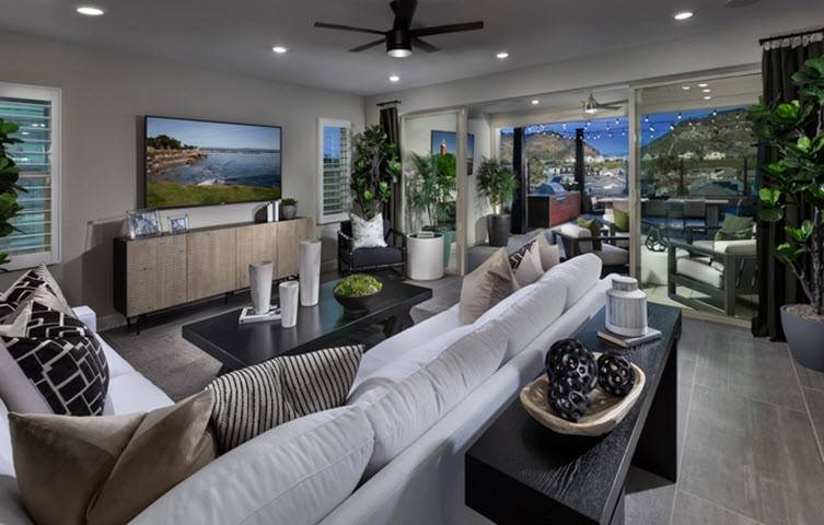 Escondido, CA 92029,2932 Stable Place