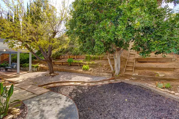 Poway, CA 92064,13856 Olive Grove Place