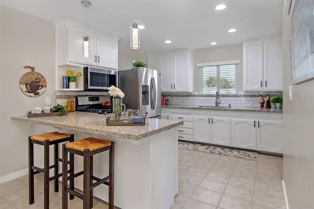 761 Ballantyne St, El Cajon, CA 92021