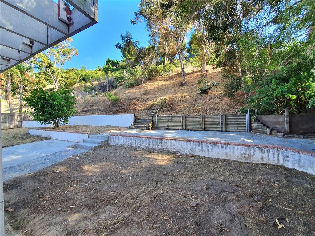 Oceanside, CA 92056,3891 Cameo Dr