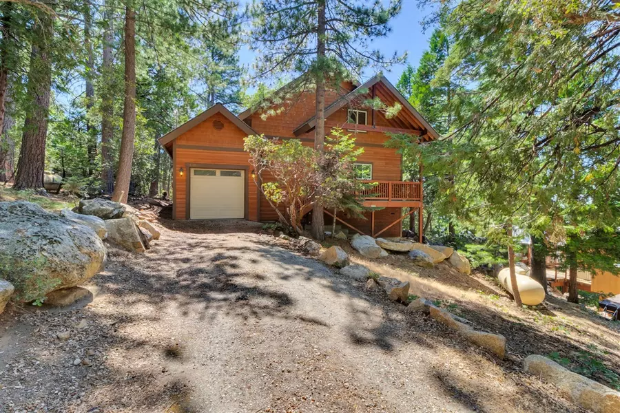 52352 Pine Ridge Rd, Idyllwild, CA 92549