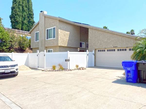 10484 El Comal Dr, San Diego, CA 92124