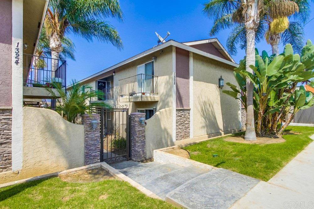 Imperial Beach, CA 91932,1328 Iris Ave #3