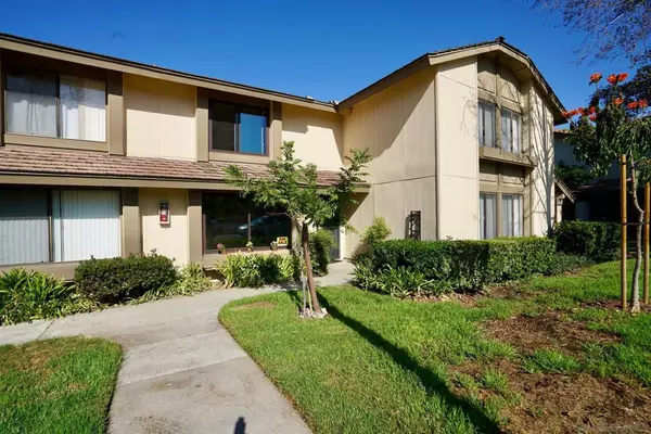 5365 Caminito Velasquez, San Diego, CA 92124