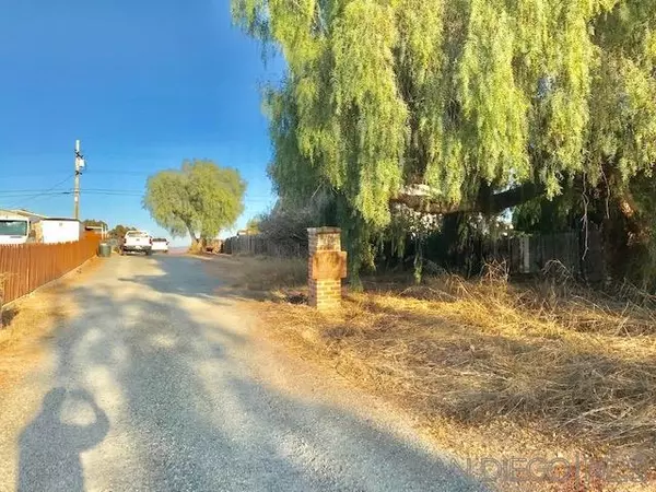 Bonita, CA 91902,Willow Street 76