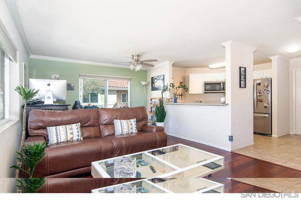 7565 Charmant Dr #604, San Diego, CA 92122