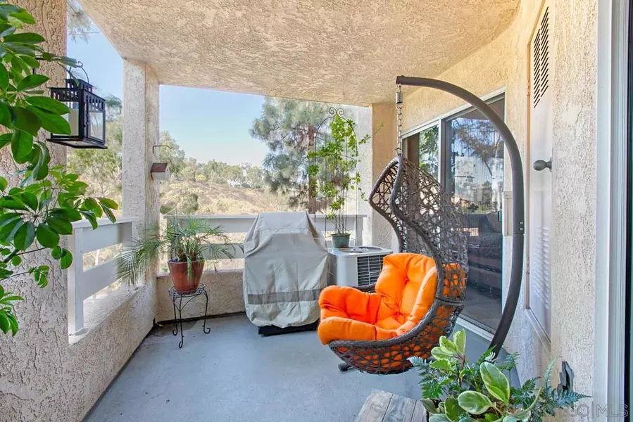 7267 Camino Degrazia #23, San Diego, CA 92111