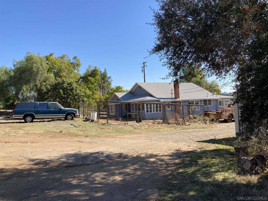 14465 Fruitvale Rd, Valley Center, CA 92082