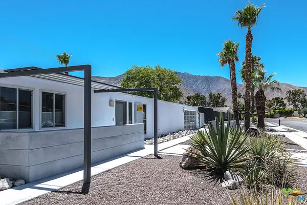 891 E GARDEN RD, Palm Springs, CA 92262