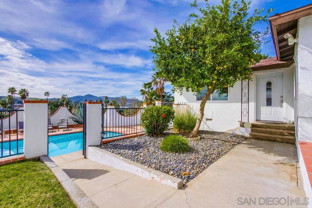 745 Cerro Bonita, San Marcos, CA 92069