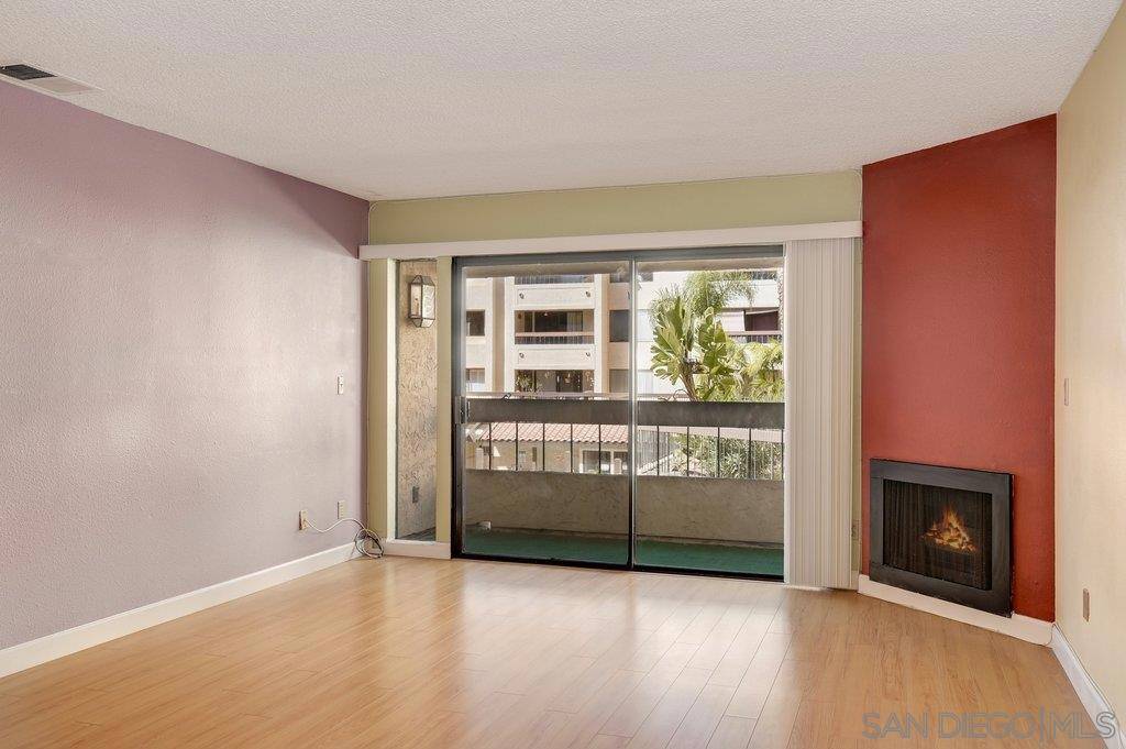 San Diego, CA 92108,6747 Friars Rd #105