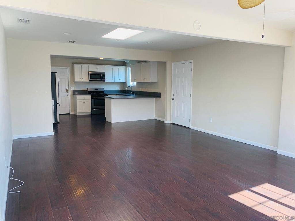 San Diego, CA 92154,1569 Hermes