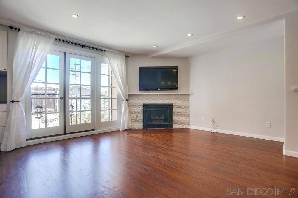 San Diego, CA 92110,1111 Eureka St #8