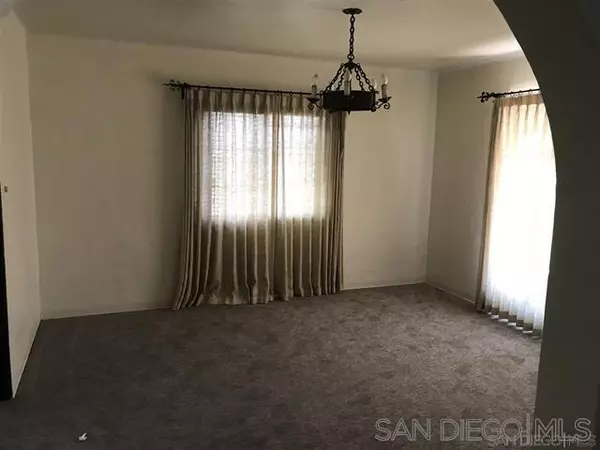 San Diego, CA 92104,3448 OLIVE STREET