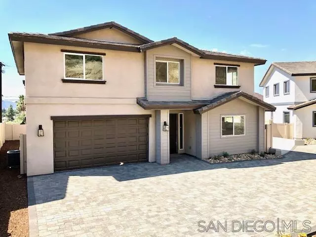 Santee, CA 92071,11611 Woodside Ter