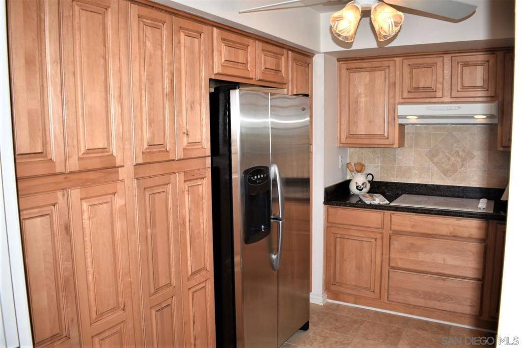 Oceanside, CA 92057,3747 Vista Campana S ##76