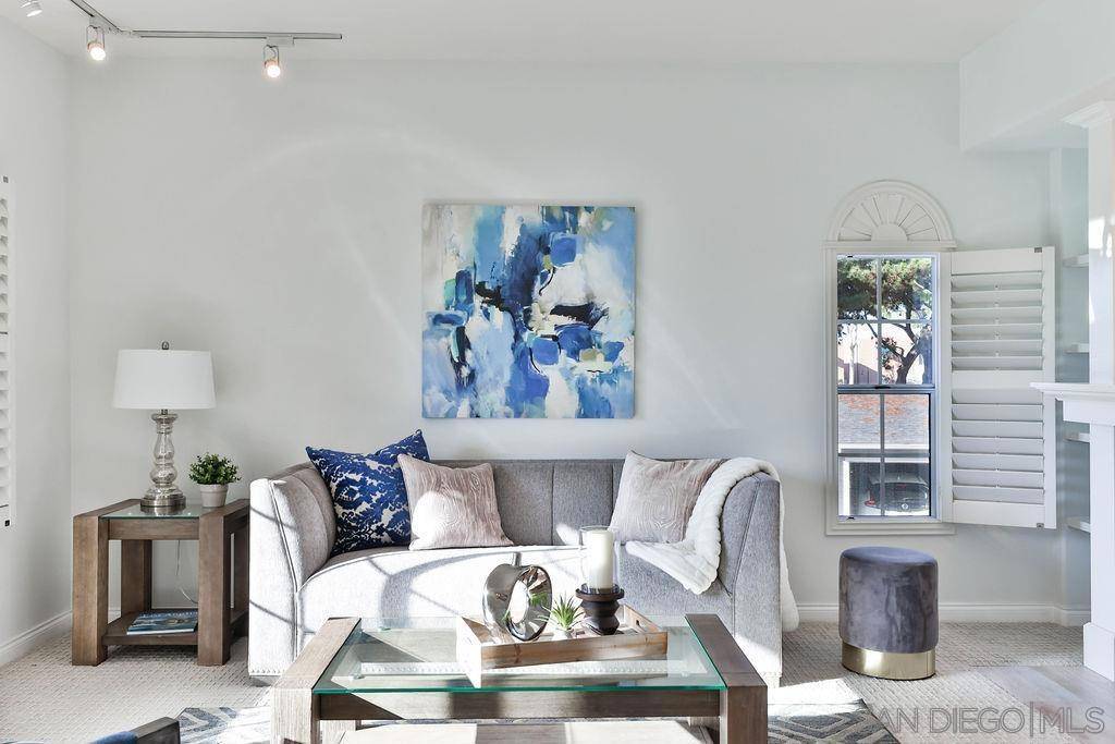 La Jolla, CA 92037,8595 Via Mallorca #Unit D
