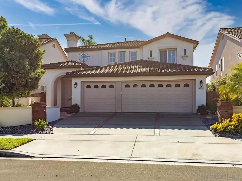 5251 Quaker Hill Ln, San Diego, CA 92130