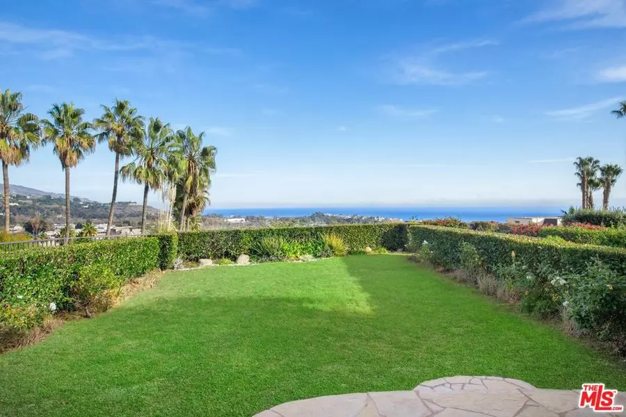 23929 De WAY, Malibu, CA 90265