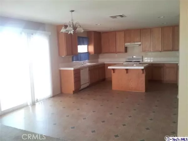 Victorville, CA 92394,13710 Gobi CT