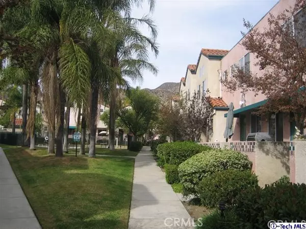 Sylmar, CA 91342,13901 Olive View LN #31