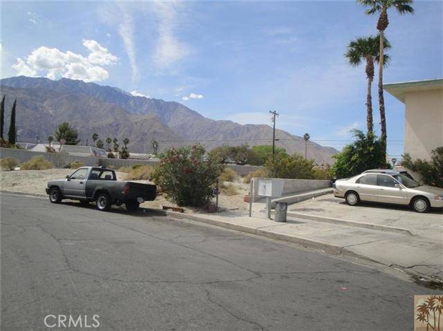 Palm Springs, CA 92262,0 Sahara RD