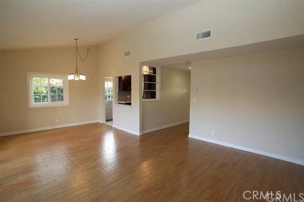 Sylmar, CA 91342,13270 Tripoli AVE