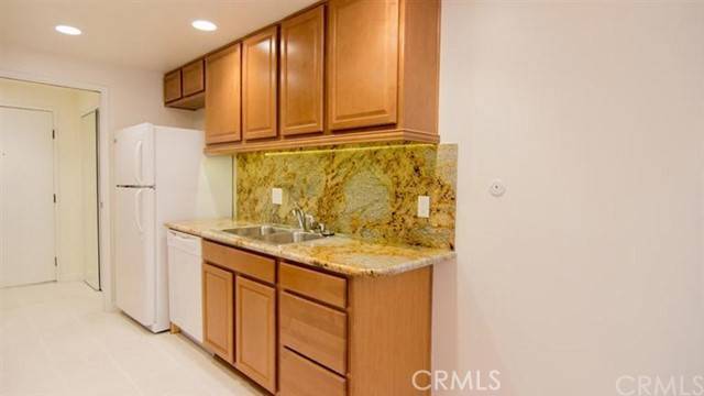 Glendale, CA 91206,515 N Jackson ST #104