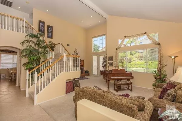 Simi Valley, CA 93065,1850 Autumn PL