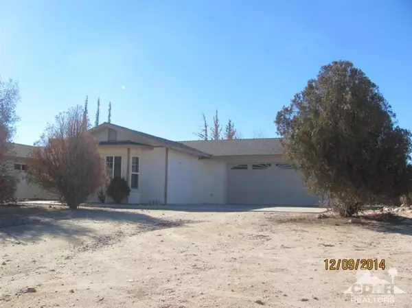 Joshua Tree, CA 92252,61271 Aberdeen DR