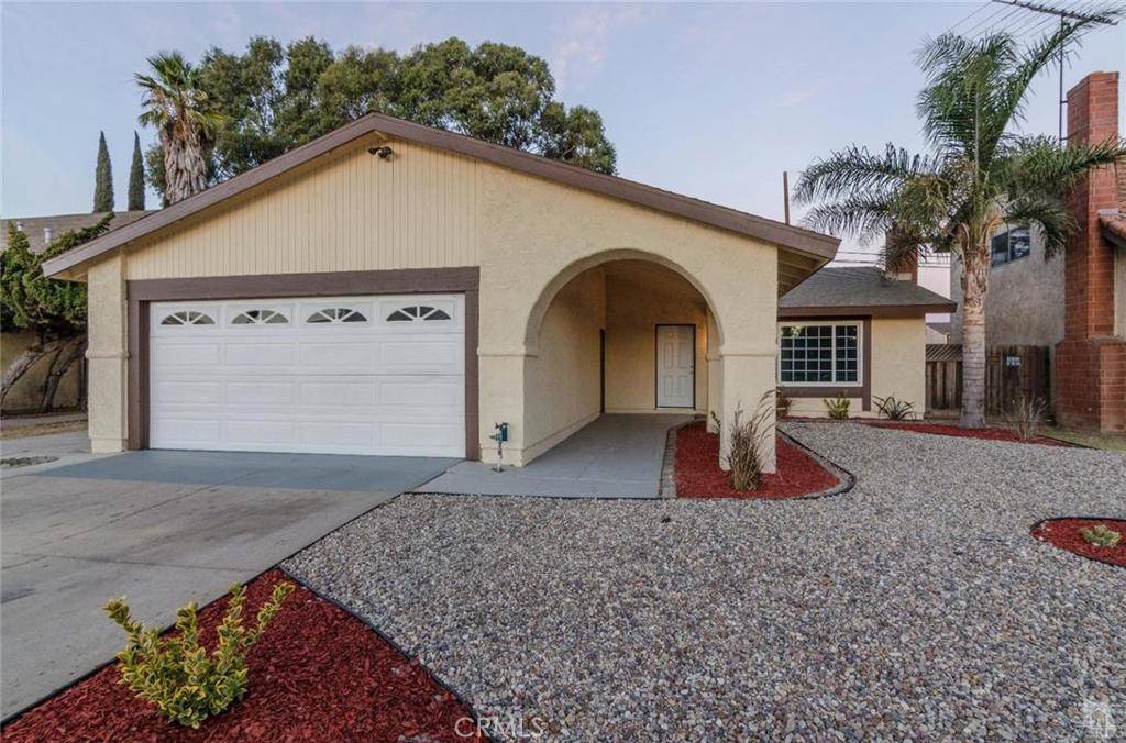 Santa Paula, CA 93060,355 Tirre CT