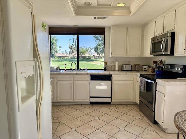 Palm Desert, CA 92260,432 S Sierra Madre