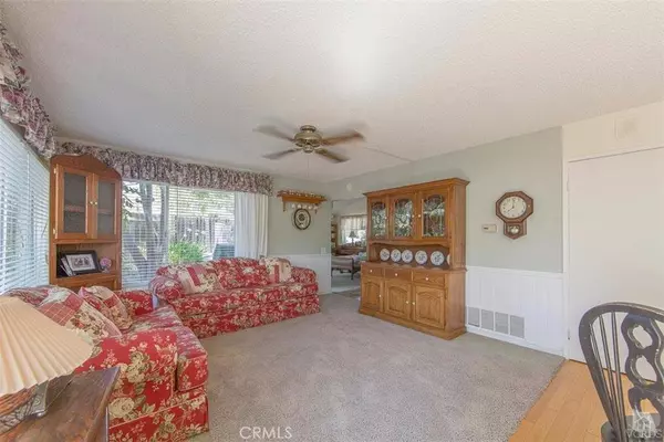 Thousand Oaks, CA 91362,2081 Shady Brook DR