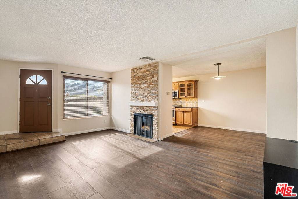 3827 W Avenue 41 #12, Los Angeles, CA 90065