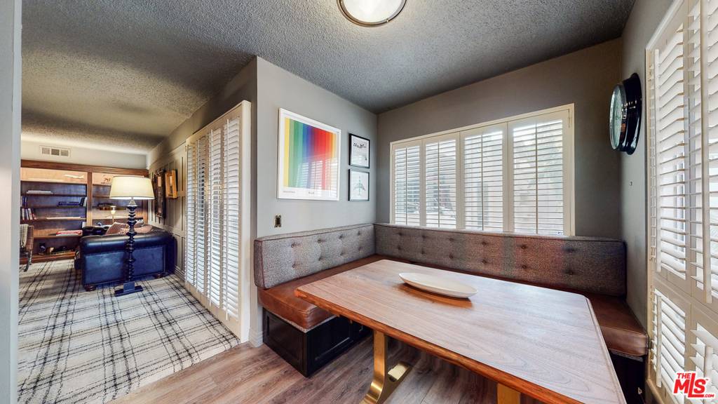 West Hollywood, CA 90069,1010 Palm AVE #210