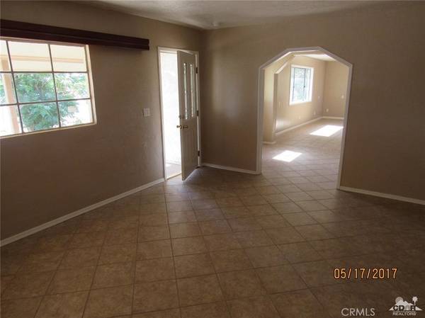 Blythe, CA 92225,609 N 4th ST