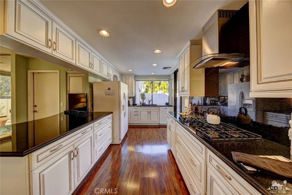 1 Wake Forest CT, Rancho Mirage, CA 92270