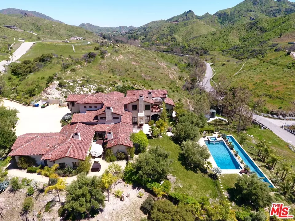 Agoura Hills, CA 91301,31823 LOBO CANYON RD