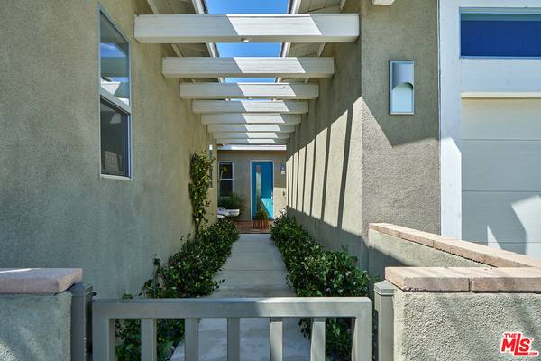 Palm Springs, CA 92262,1295 Passage ST