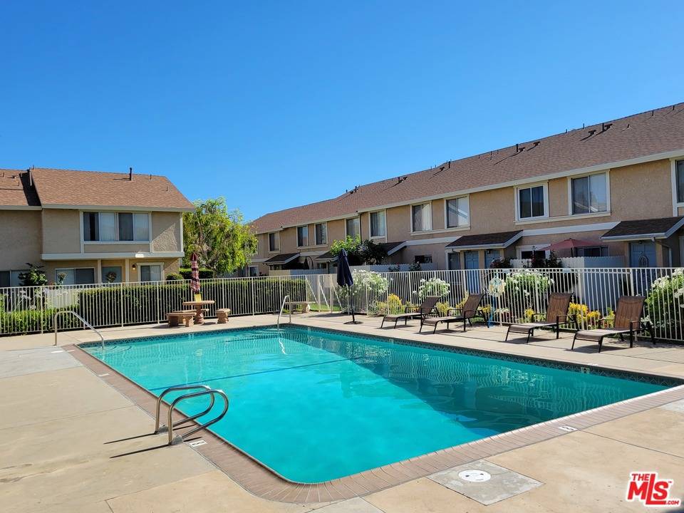 Chatsworth, CA 91311,10125 De Soto AVE #41