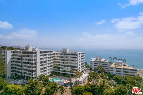 Pacific Palisades, CA 90272,17368 W Sunset BLVD #304A