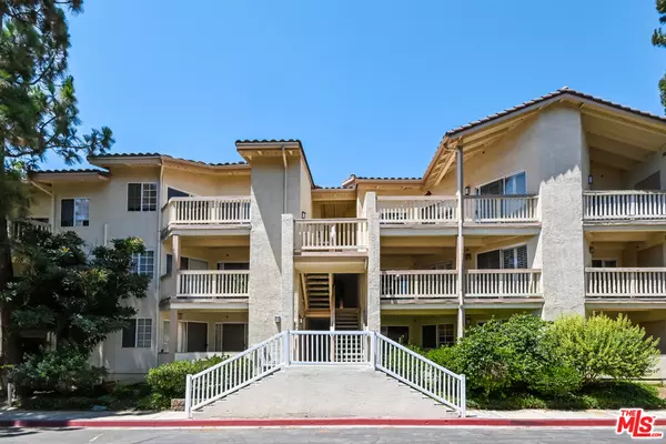 5728 Oak Bend LN #312, Oak Park, CA 91377