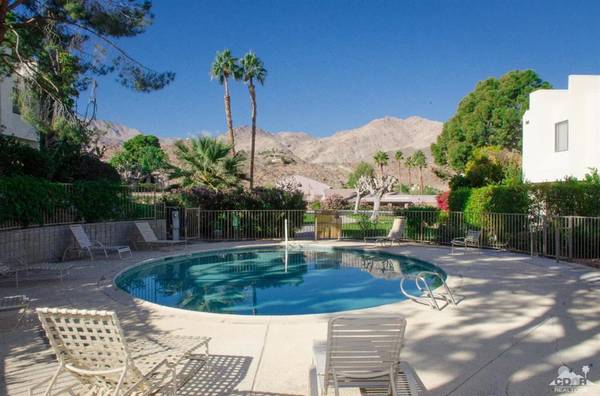 48692 E Desert Flower DR, Palm Desert, CA 92260